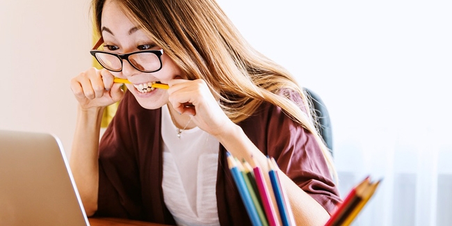 Prêt étudiant sans caution ni garant : comment faire pour finance ses études ?