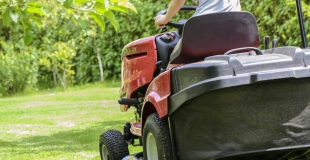 Crédit conso pour acheter un tracteur tondeuse : où emprunter ?