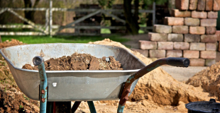 Faire appel à un courtier pour son crédit travaux : que des avantages !