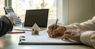 Comment inclure le coût des travaux dans un prêt immobilier ?